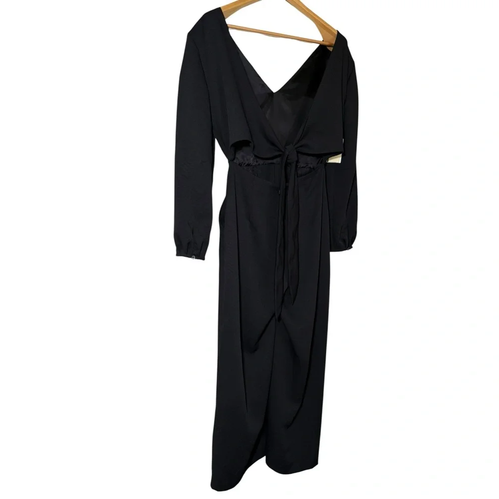 Wilfred Aritzia NWT $188 Ecoulement Black Jumpsuit V-Neck Wide Leg Cropped sz 6